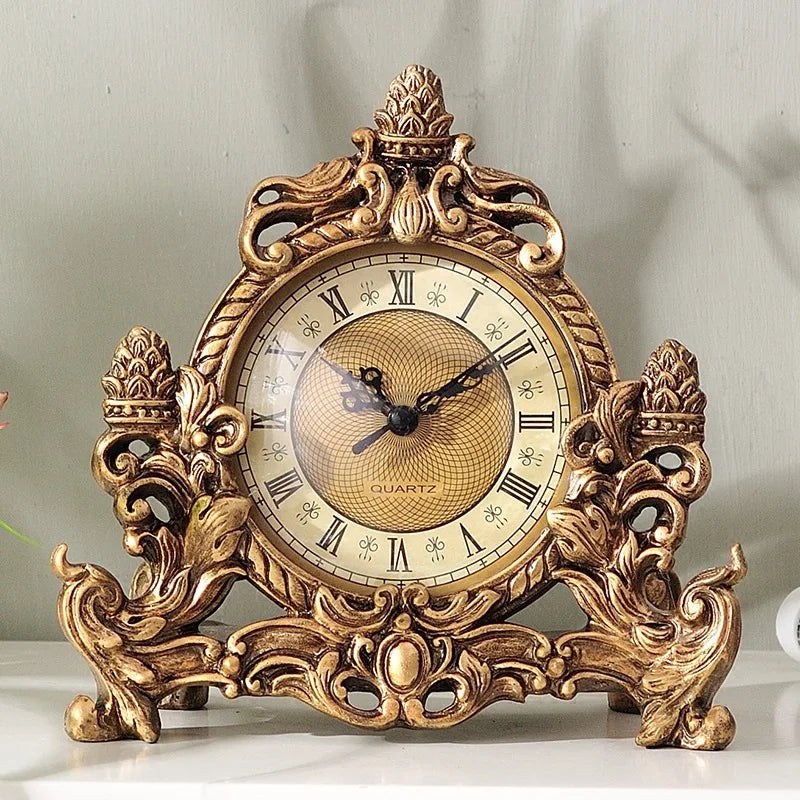 Creative Retro Living Room Resin Clock Desk Clock Ornaments Bedroom Desktop Silent Clocks