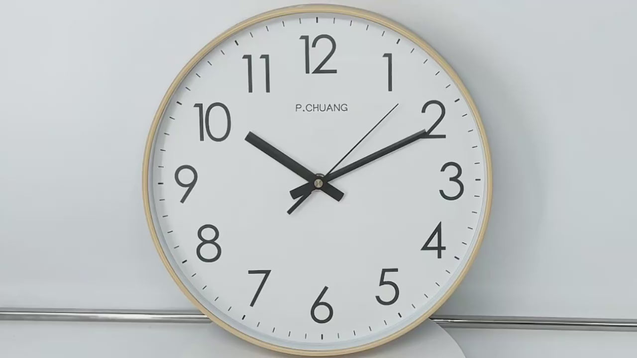 Simple Quartz Wall Clock With Large Numbers Easy To Read Clock Modern Silent Non Ticking Wall Mounted Home Decoration